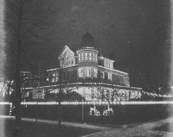 Holiday Lights, Black and White Photography, Christmas, House, Architecture, Urban, Christmas Lights