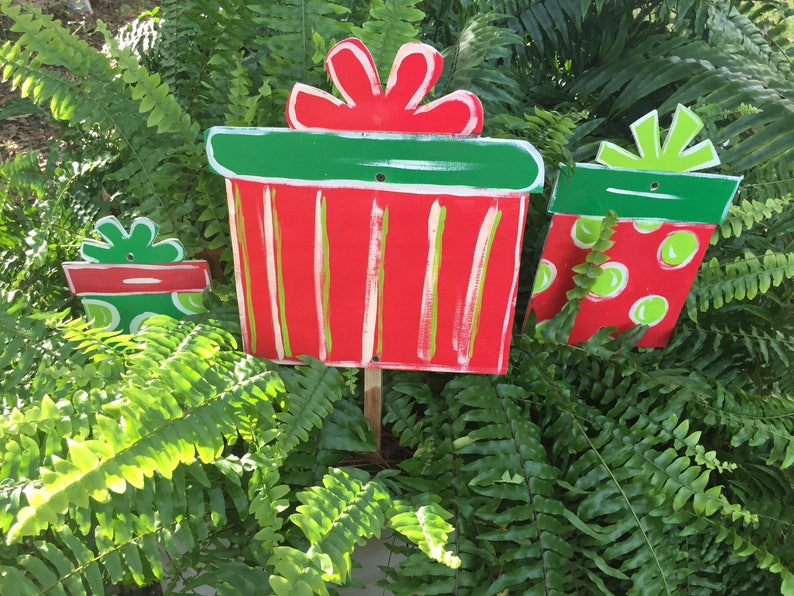 Christmas gift yard stakes Outdoor garden art Christmas  Etsy