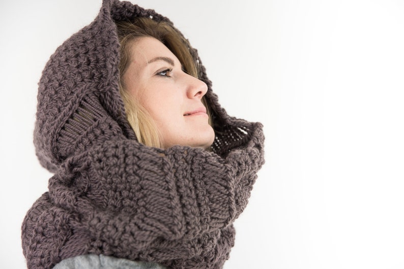 Hooded scarf, a cowl scarf crocheted in wool and alpaca, mod. CALAIS image 4