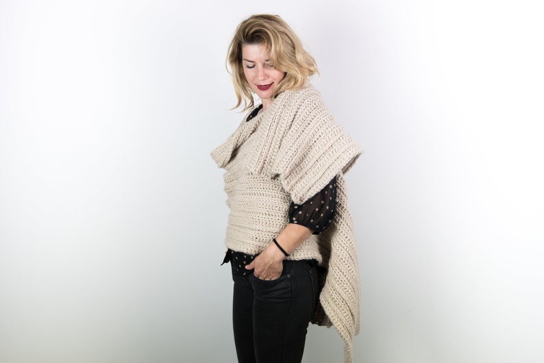 Maxi cape and scarf crocheted in wool and alpaca: warm and cozy stole, comfy and elegant, mod. LIONE image 2