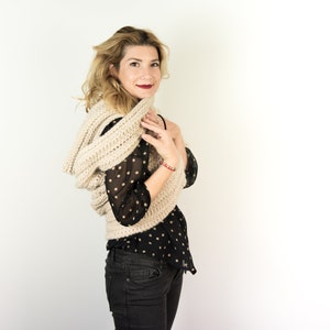 Maxi cape and scarf crocheted in wool and alpaca: warm and cozy stole, comfy and elegant, mod. LIONE image 4