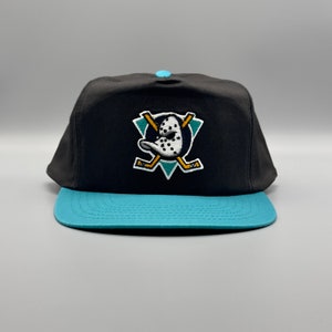 Rare Authentic NHL New Era Vintage Anaheim Mighty Ducks Maroon Snapback Hat  Cap
