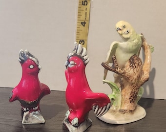Vintage Bird Cockatoo Parakeet Animal figurines