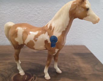 Breyer Collector Club Farah Arabian Pinto Horse figurine 500 made PAM