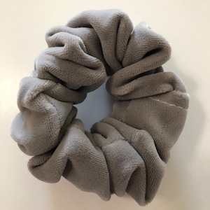 Gray Scrunchie - Wide Elastic