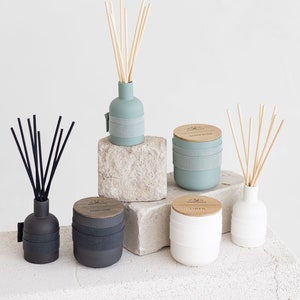 Scented Candle and Reed Diffuser Set. Home Fragrance Set, Packed in a Gift Box. Made in Europe. White, Greenish, Pink, Black Collections