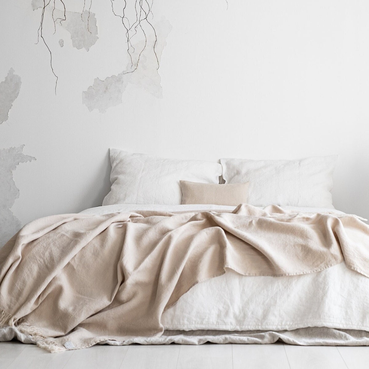 CREAM - Heavy Linen Throw With Fringes FRINGEA. Cream, Off-white, Oatmeal, Natural Colors. Italian Pre-washed, Soft Linen. Handmade in Lithuania - Etsy