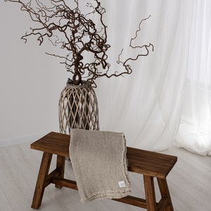 Stonewashed Linen Waffle Throw RAWEDGIA with short fringes image 3