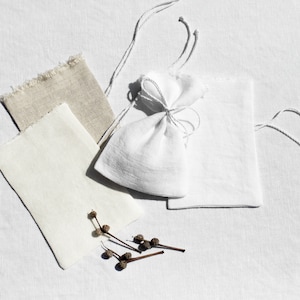 Linen Wedding Favor Bag - Set of 10 pieces - Small Gift Bag with Ties - Scent Sachet - Handmade in Lithuania