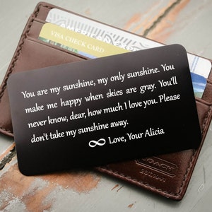 Inserto de billetera grabada, tarjeta de billetera personalizada, inserto de billetera de metal, tarjeta de billetera grabada: San Valentín, Medias, Regalo del novio