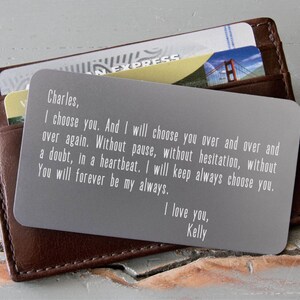 Tarjeta de billetera personalizada, inserto de la cartera de metal, tarjeta de la cartera grabada, inserción de la cartera personalizada: regalo del día de San Valentín para él, regalo de despliegue