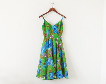 SALE ~ 1970s COCO California / 70s floral dress / Full skirt / Small