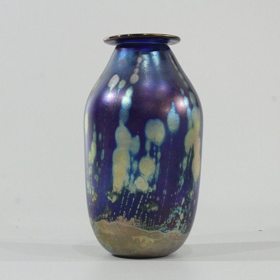 Vintage Robert Eickholt Iridescent Vase 1982 Etsy