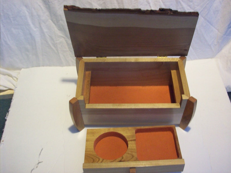Cherry jewelry chest