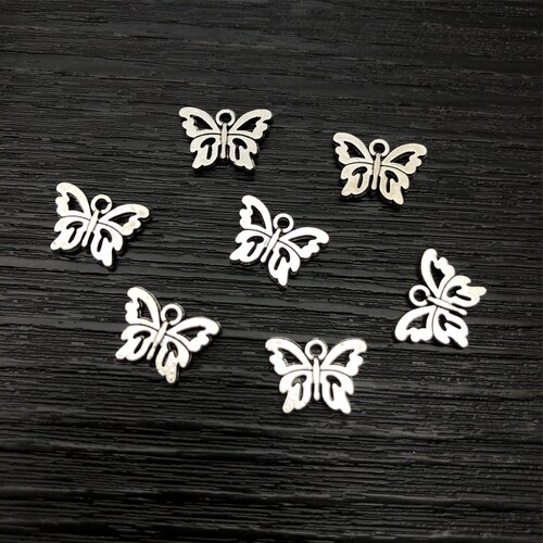 BULK 30pc butterfly Charms in Antique Silver - Etsy