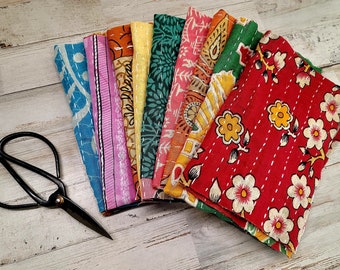 Pacchetto Kantha da 1/2 POUND/ Tagli da 10,5" x 14,5'/Ritagli Kantha/Trapunte Kantha/ Diario spazzatura cucito a mano copre tessuto trapuntato/tessuto Boho