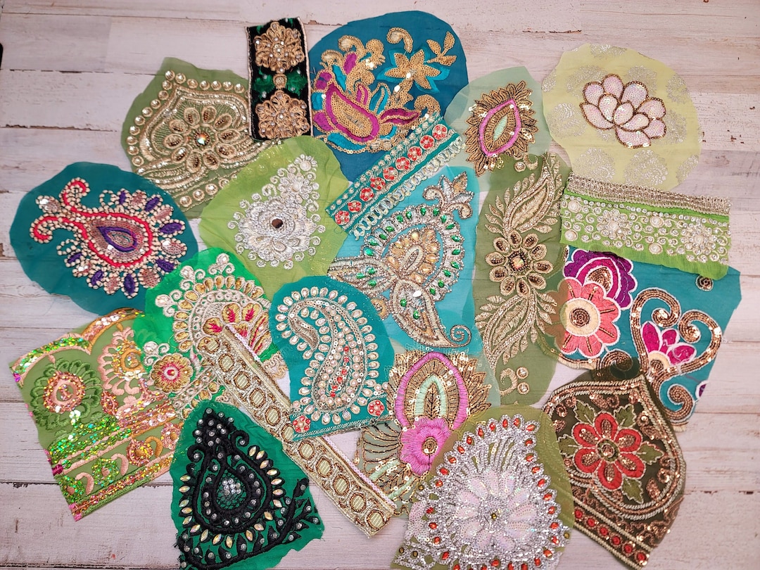 20 GREEN large Sari Swatches/what You See You Will Get/heavily Beaded