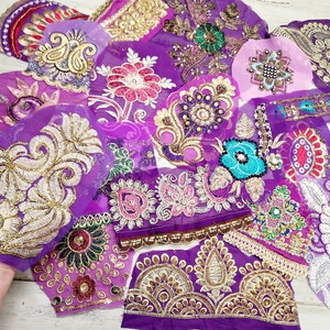 LARGE 25 LILA Sari-Muster / Was Sie sehen, werden Sie bekommen / Stark perlenbesetzte Sari-Muster / indische Sari-Stoffmuster bestickte Sari-Stoffe