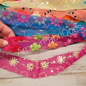 Tiras de sari de 15 jardas/tiras boho/borla boho/tiras de sari com contas/tiras de tecido bordado/gancho de tapete/tiras de tecido artesanal