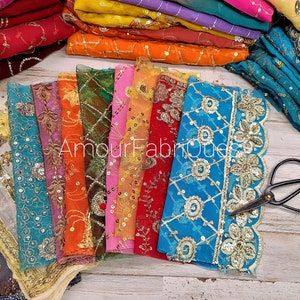 Sari-stof 10-pack VERSCHEIDENHEID (10,5 x 10,5") vintage sari-restjes / kralen stofresten / reeks stof / poppenkunst / voorraad junkjournal