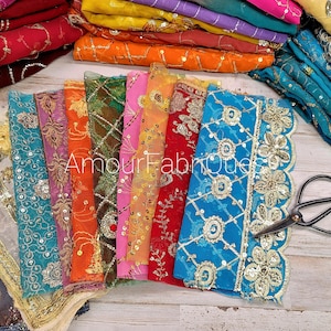 Sari-stof 10-pack VERSCHEIDENHEID (10,5 x 10,5") vintage sari-restjes / kralen stofresten / reeks stof / poppenkunst / voorraad junkjournal