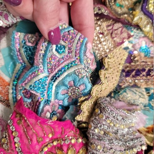 25 Sari Scraps/boho Scrap/saree Snippets Pack-beaded Fabric-boho Trims ...