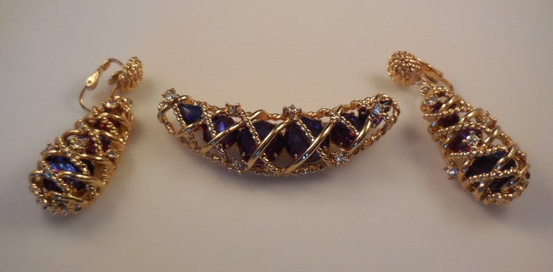 Vintage 1950s Hattie Carnegie Watermelon Rhinestone Brooch Pin Clip Earrings Demi Parure