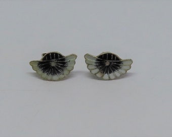 Vintage 1970s Cloisonné Enamel Crescent Shaped Flower Stud Pierced Earrings Sterling Silver 24k Gold Wash