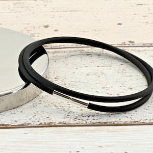 Men’s/Ladies Double Wrapped Rubber Bracelet – 3mm Black Rubber Wristband – Sterling Silver Twist Clasp – 925 Silver Jewellery, Unisex Gift