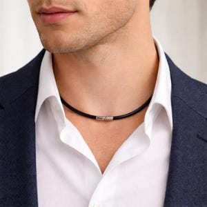 Collar de cuero negro para hombre/mujer con cierre giratorio de plata de ley. Cordón griego auténtico de 3 mm.