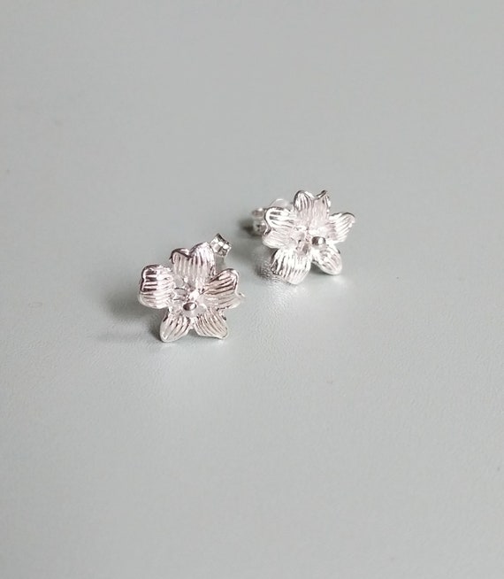 Vintage Silver Flower Studs, Micro, Small, Lily, R