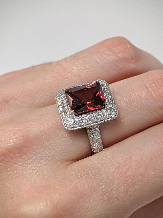 Estate garnet rings online