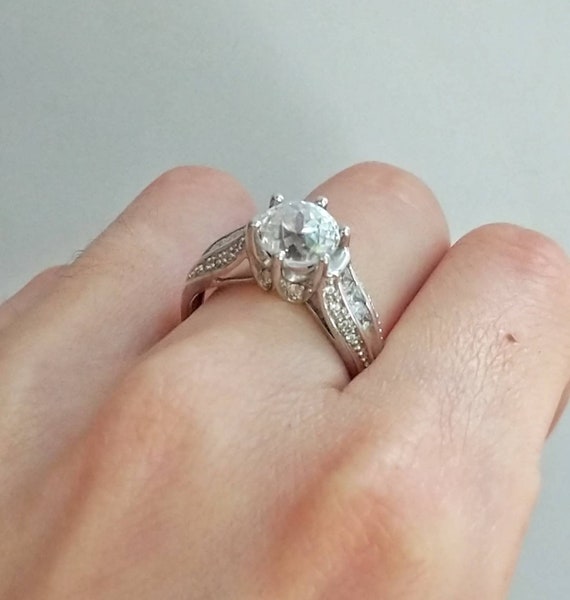 Vintage CZ Diamond 14K Ring, Size 9 US, Eternity … - image 2