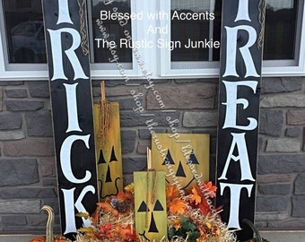 Primitive Halloween decor, Trick or Treat porch sign, fall porch sign, rustic porch sign, welcome fall porch sign, front porch welcome sign