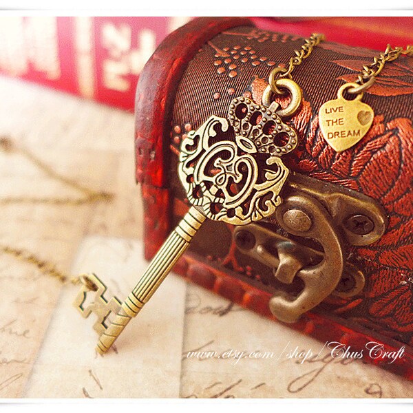 Skeleton Key Necklace, Vintage Key Necklace, Antique Key Necklace, Sideways Key Necklace, 21st Birthday Gift Bib Necklace Statement Necklace