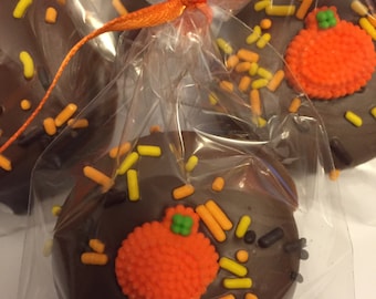 Thanksgiving Chocolate Covered Oreos: Fall Party Favors (Set of 12)