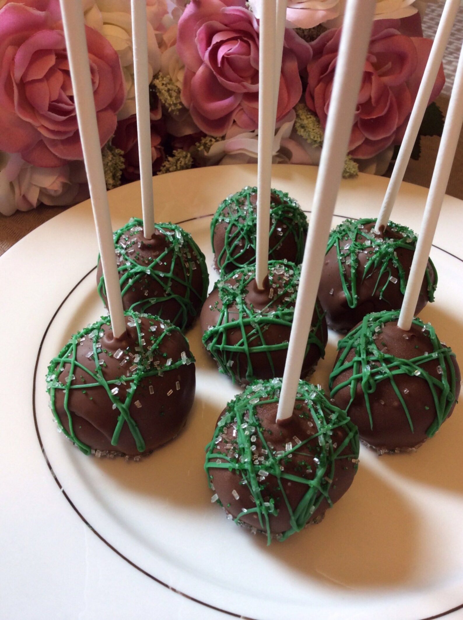 Green Cake Pops Favors Christmas Cake Pops Birthday Cake Pops Etsy