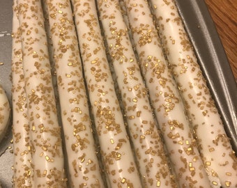 Gold cake pops Gold Party Favors Gold Baby Shower cake pops Gold Oreos Gold pretzels rice crispy treats gold and white party favors
