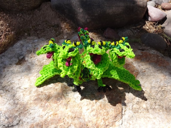 Items similar to Snaptrapper Rainbow Loom Rubber Band