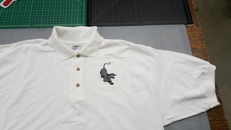 Tiger Polo shirt embroidery logo