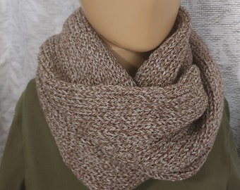 Casual Knitted Infinity Scarf - Heather Beige