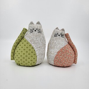 Happy Cat Couple With Long Tail-Hand Quilted-Gift for Cat Lovers