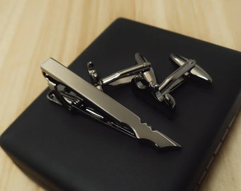 Batman Tie Clip Cufflinks Set, Gunmetal Finish