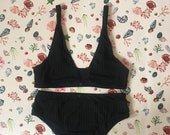 Ray Shells Black Ribbed Bikini Top Briefs Set