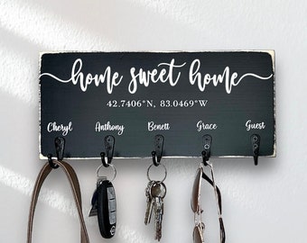 Custom Key Holder for Wall Home Sweet Home Sign, Personalized Key Rack, 5th Anniversary Gift, Last Name Wood Sign, Realtor Closing Gift,