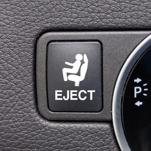 Calcomanía para coche con botón de expulsión, accesorios divertidos para coche, pegatinas de broma, regalos de broma