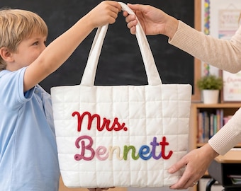 Gepersonaliseerde gewatteerde nylon draagtas voor leraren, aangepaste schoudertas met monogram, terug naar school-cadeau, waardering leraar