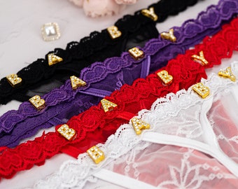 String personnalisé avec prénom, tongs en dentelle avec prénom en cristal, cadeau Saint Valentin, cadeau d'anniversaire, cadeau lune de miel, cadeau pour sa maman