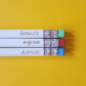Lotto di 3 matite di carta di legno con malattia del messaggio Diarrea - Micosi - Furoncle di decartonetdetoiles