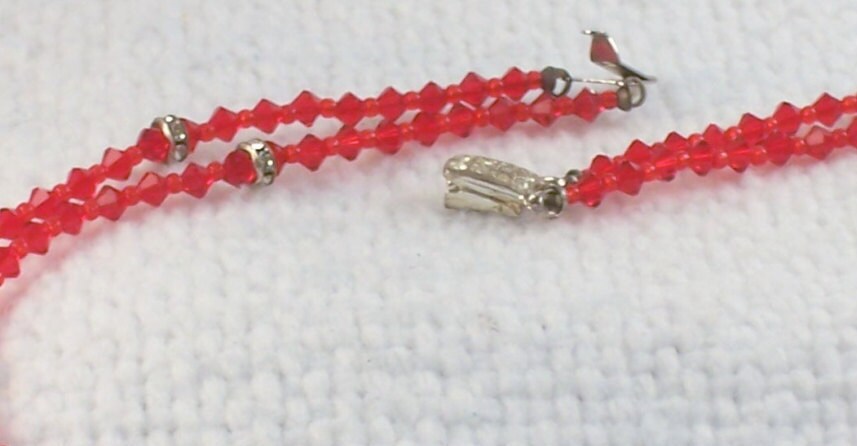 Vintage AB Glass Bead Necklace 30\